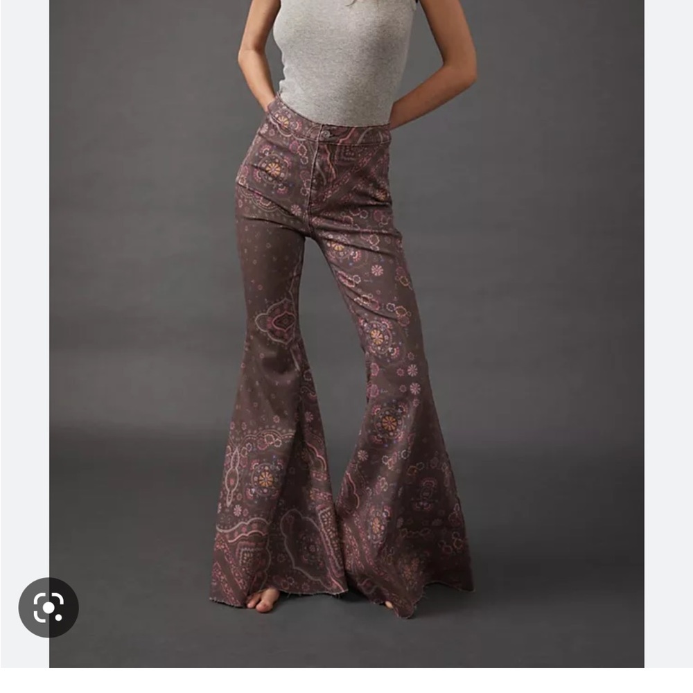 COPY - NWT FREE PEOPLE JUST FLOAT ON FLARE- GEO CHOCOLATE COMBO - Picture 3 of 12